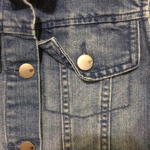 Children’s Place denim best - Picture 2 of 4
